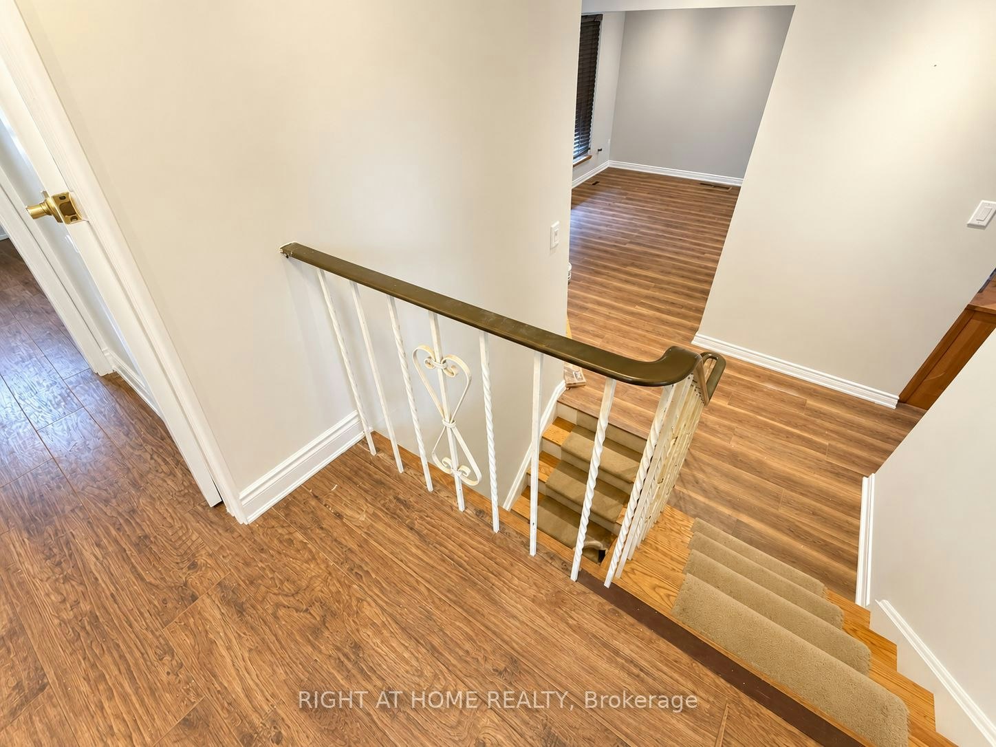 Upper-2201 Bridge Road, Oakville, ON, L6L 2G4 - 6