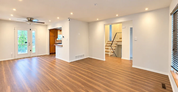 Upper-2201 Bridge Road, Oakville, ON, L6L 2G4 - 3