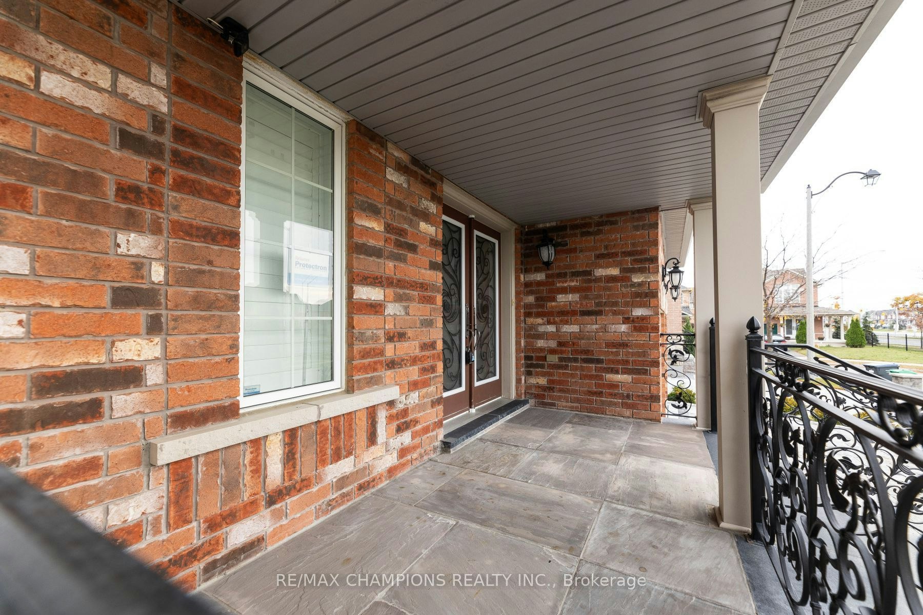 Upper-89 Bayhampton Drive, Brampton, ON, L6P 3A8 - 5