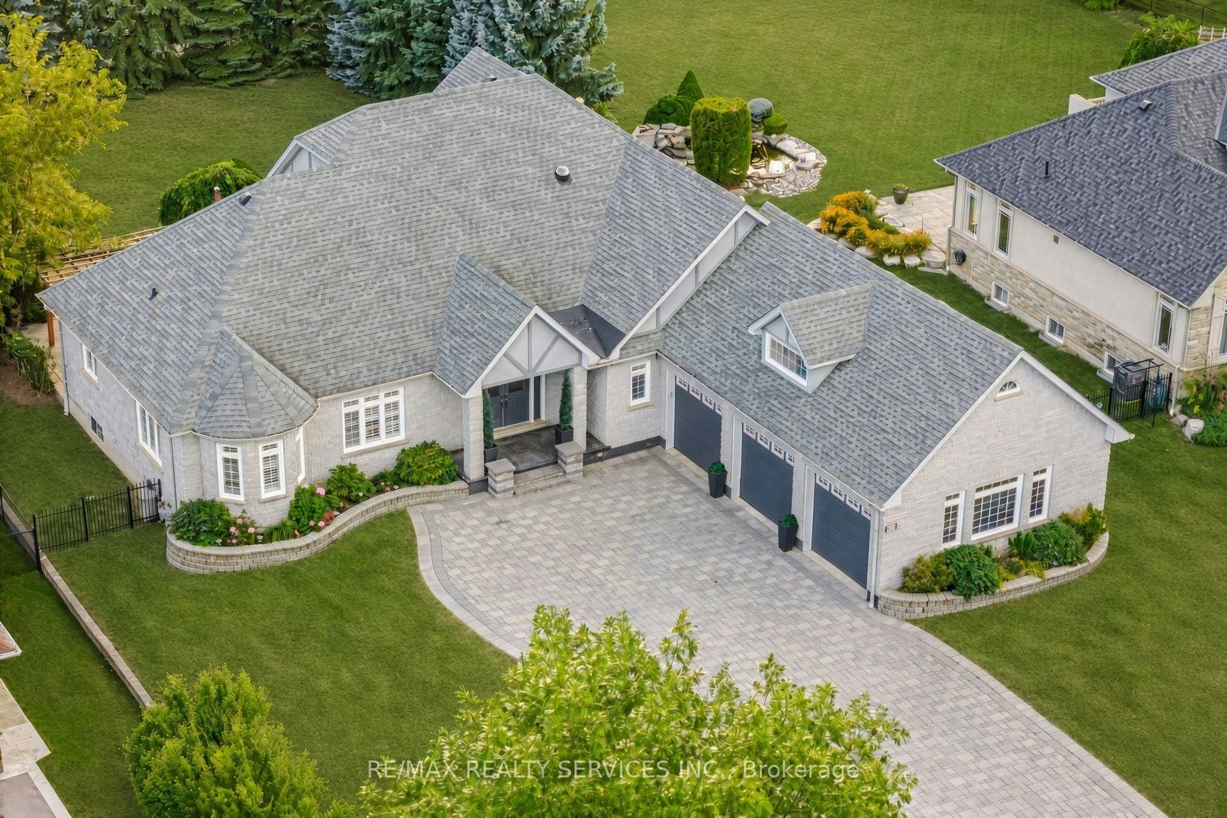 8910 Creditview Road, Brampton, ON, L6Y 0G4