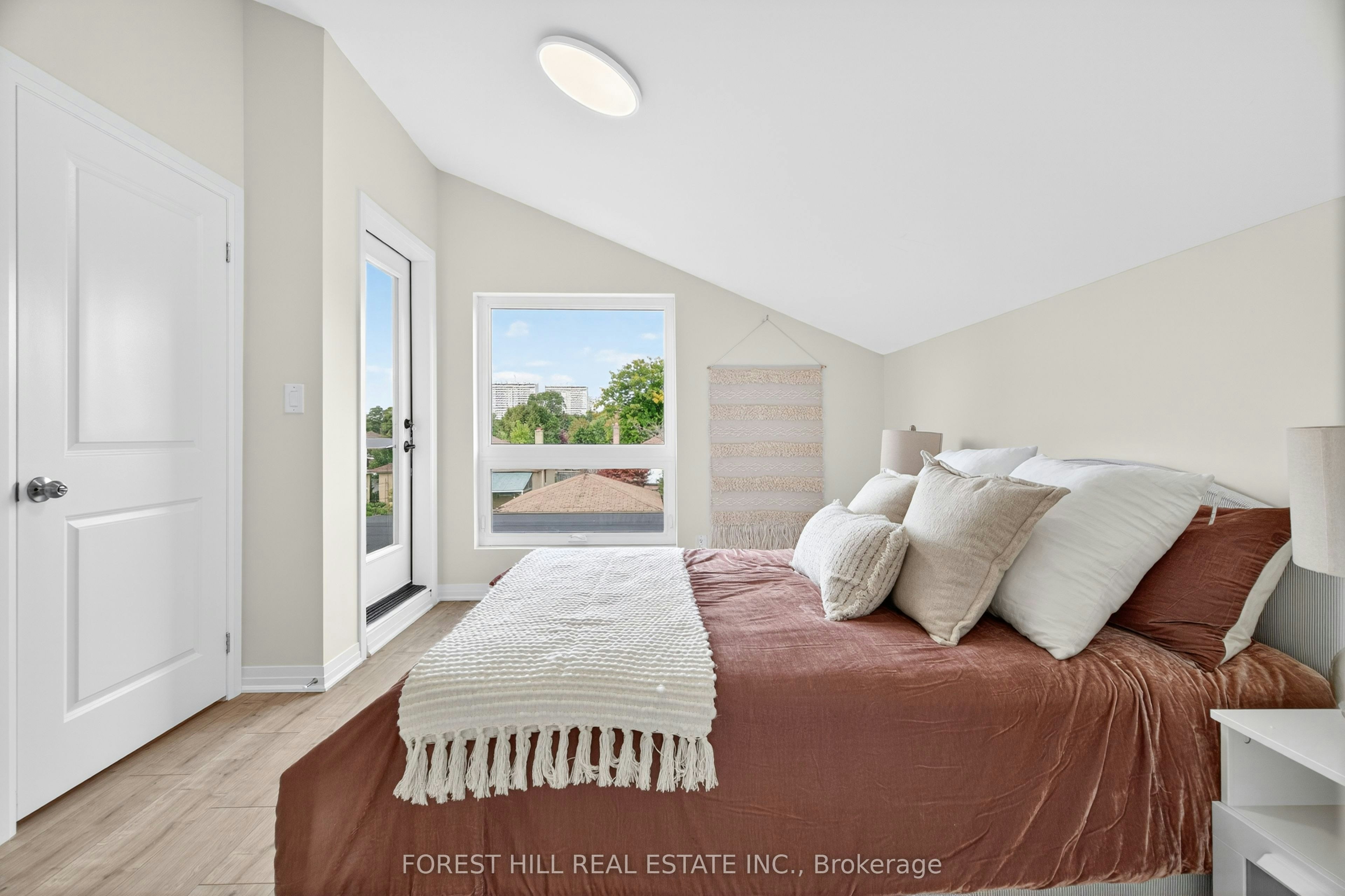 A-12 Smallwood Drive, Toronto, ON, M3M 1T8 - 14