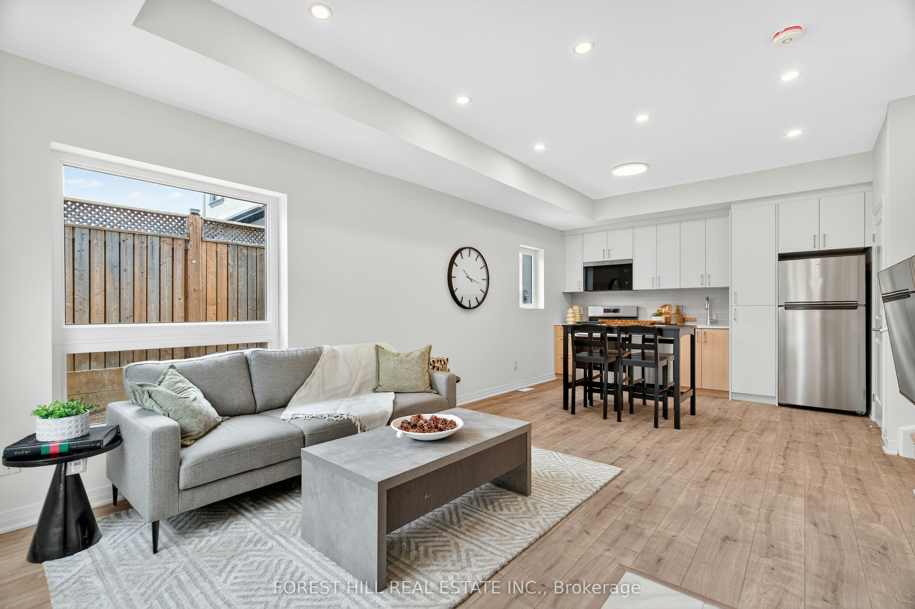 A-12 Smallwood Drive, Toronto, ON, M3M 1T8 - 10
