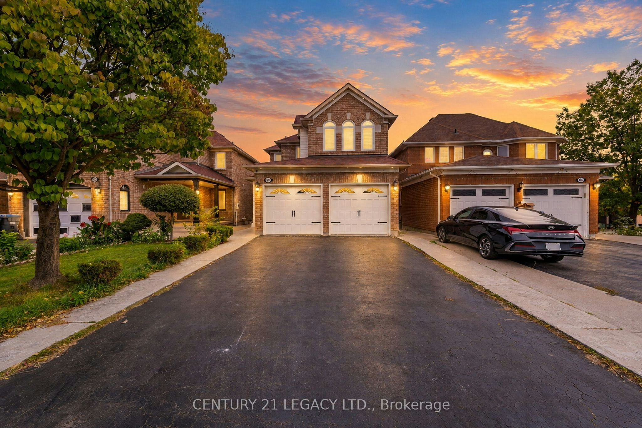64 Narrow Valley Crescent, Brampton, ON, L6R 2M4