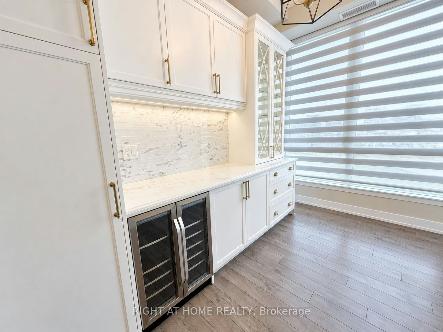 519-150 Oak Park Boulevard, Oakville, ON, L6H 0E7 - 12