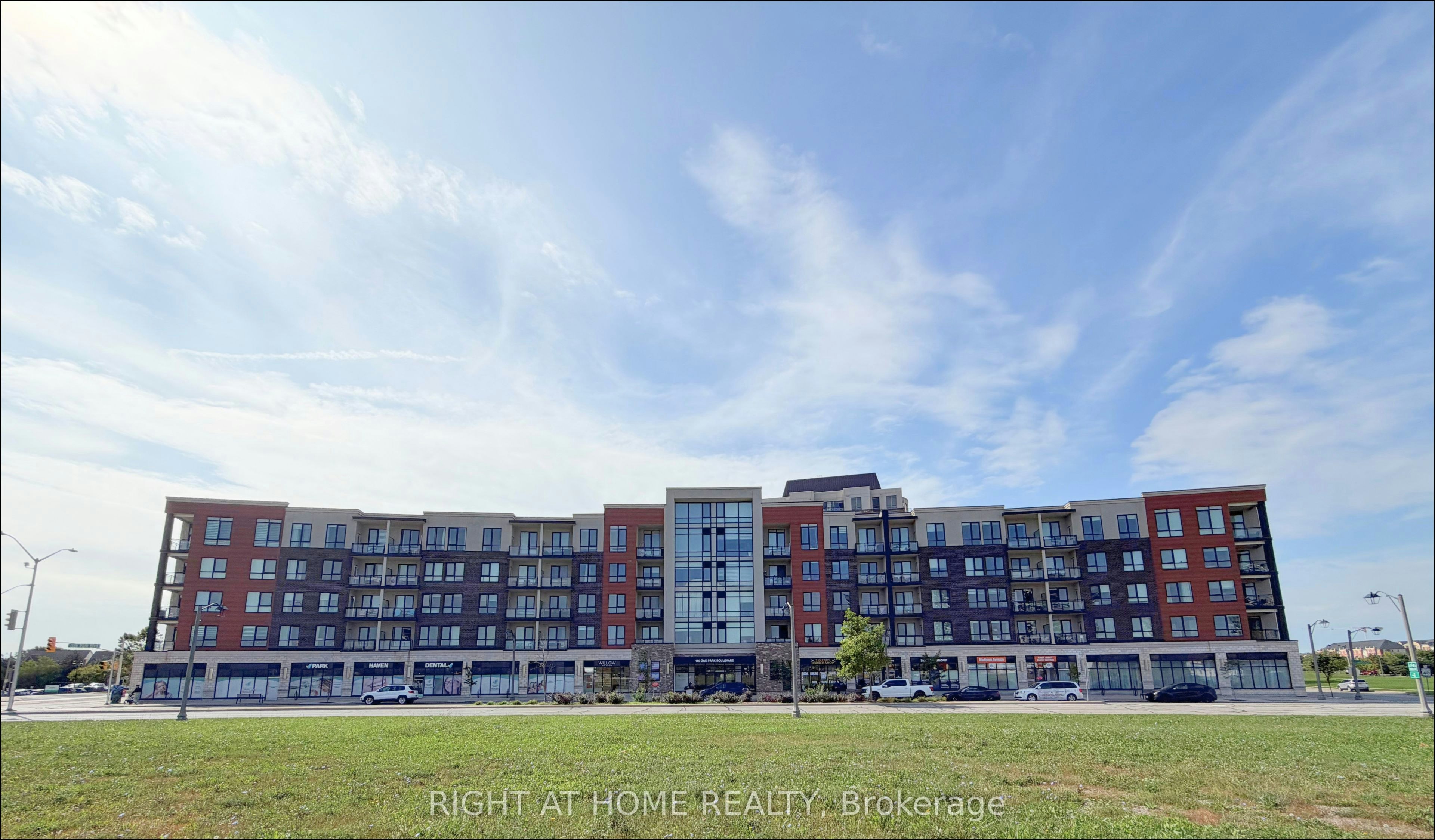 519-150 Oak Park Boulevard, Oakville, ON, L6H 0E7 - 36