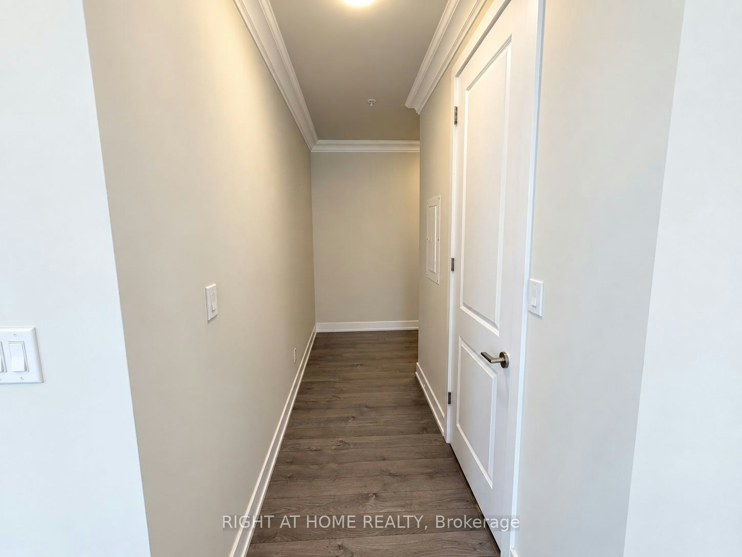 519-150 Oak Park Boulevard, Oakville, ON, L6H 0E7 - 3