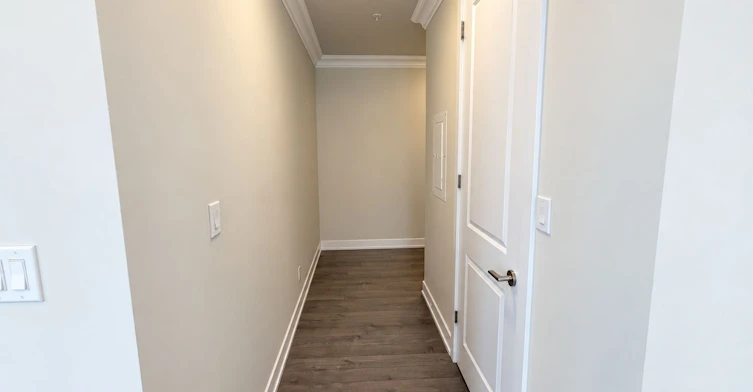 519-150 Oak Park Boulevard, Oakville, ON, L6H 0E7 - 3