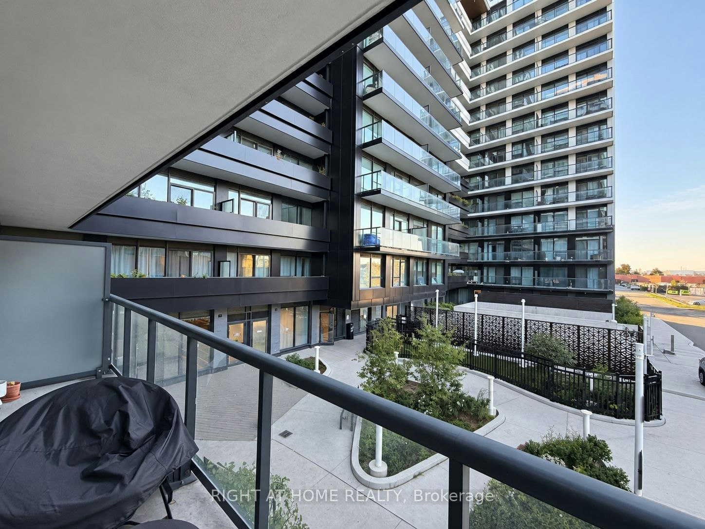 207-1100 Sheppard Avenue W, Toronto, ON, M3J 0H1 - 16