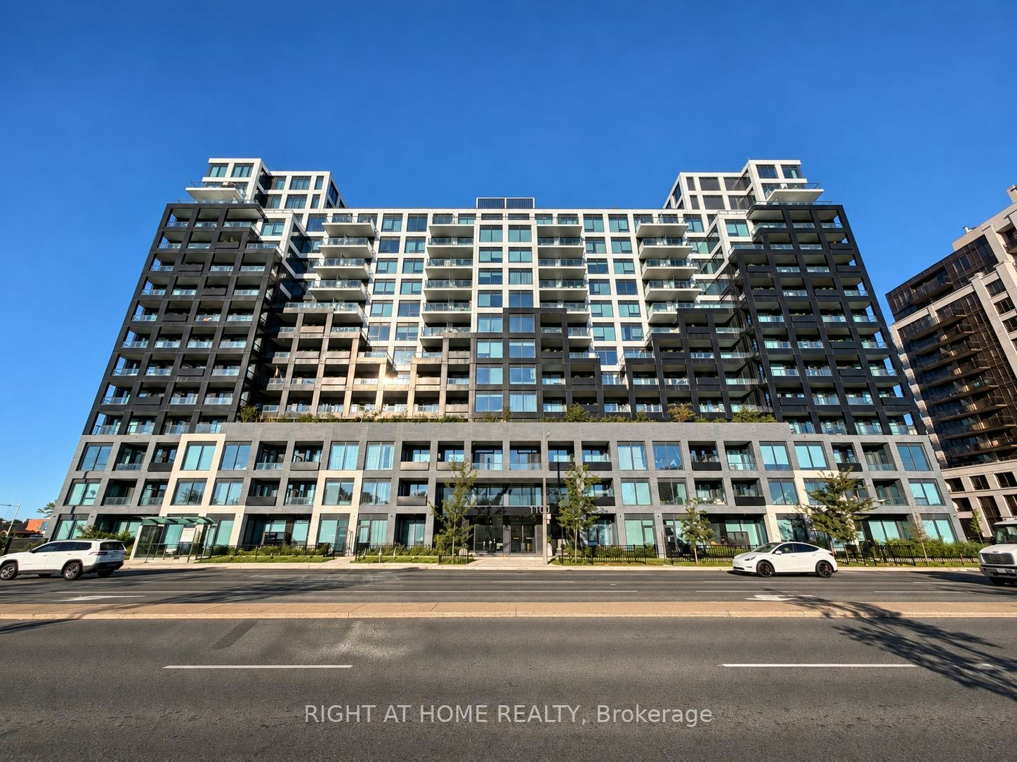 207-1100 Sheppard Avenue W, Toronto, ON, M3J 0H1 - 2