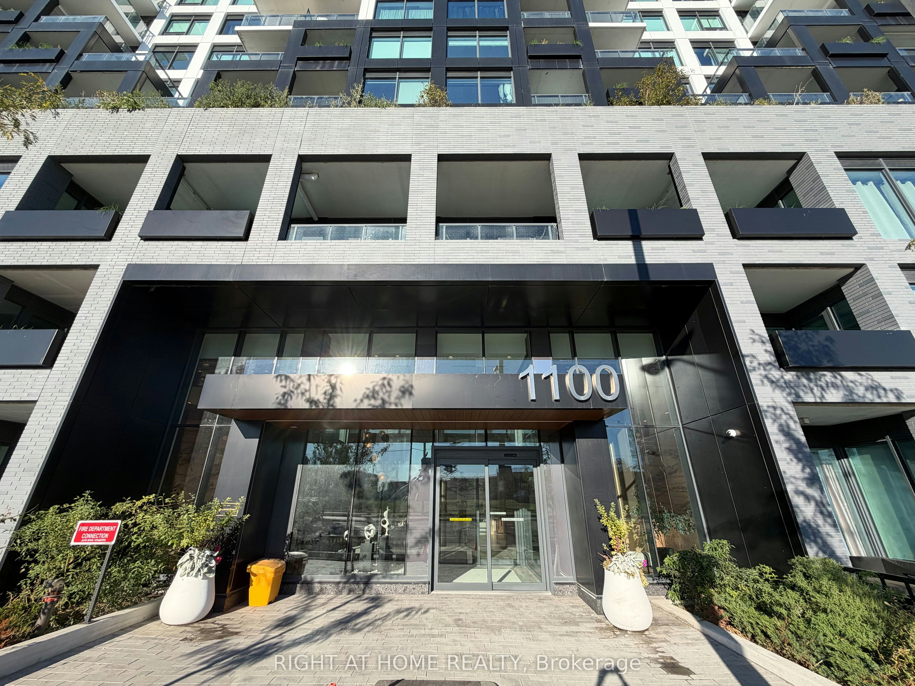 207-1100 Sheppard Avenue W, Toronto, ON, M3J 0H1 - 3