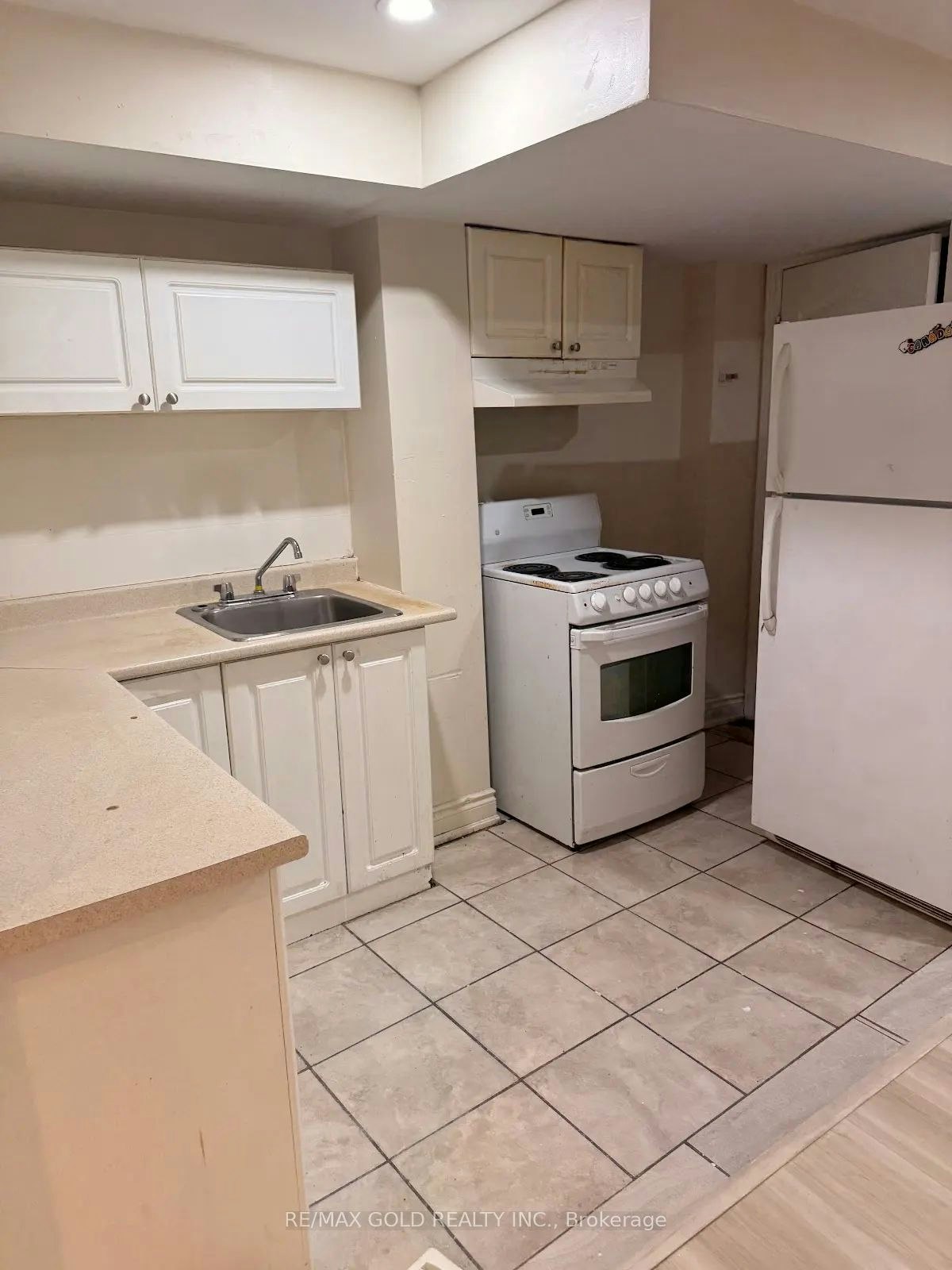 Bsmt-9 Dunlop Court, Brampton, ON, L6X 4Z8 - 7
