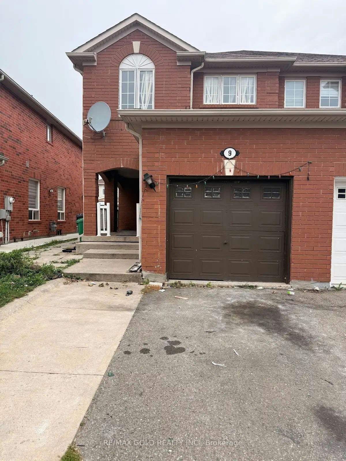 Bsmt-9 Dunlop Court, Brampton, ON, L6X 4Z8