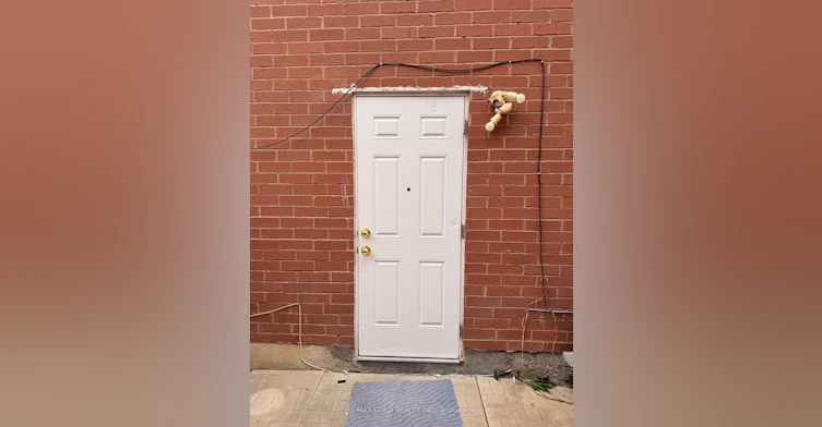 Bsmt-9 Dunlop Court, Brampton, ON, L6X 4Z8 - 2