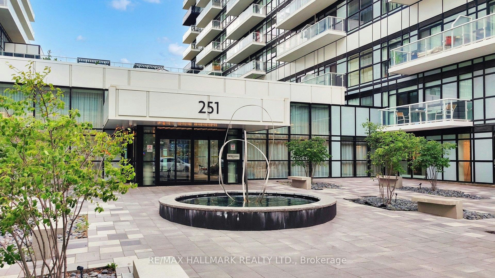 1407-251 Manitoba Street, Toronto, ON, M8Y 0C7 - 4