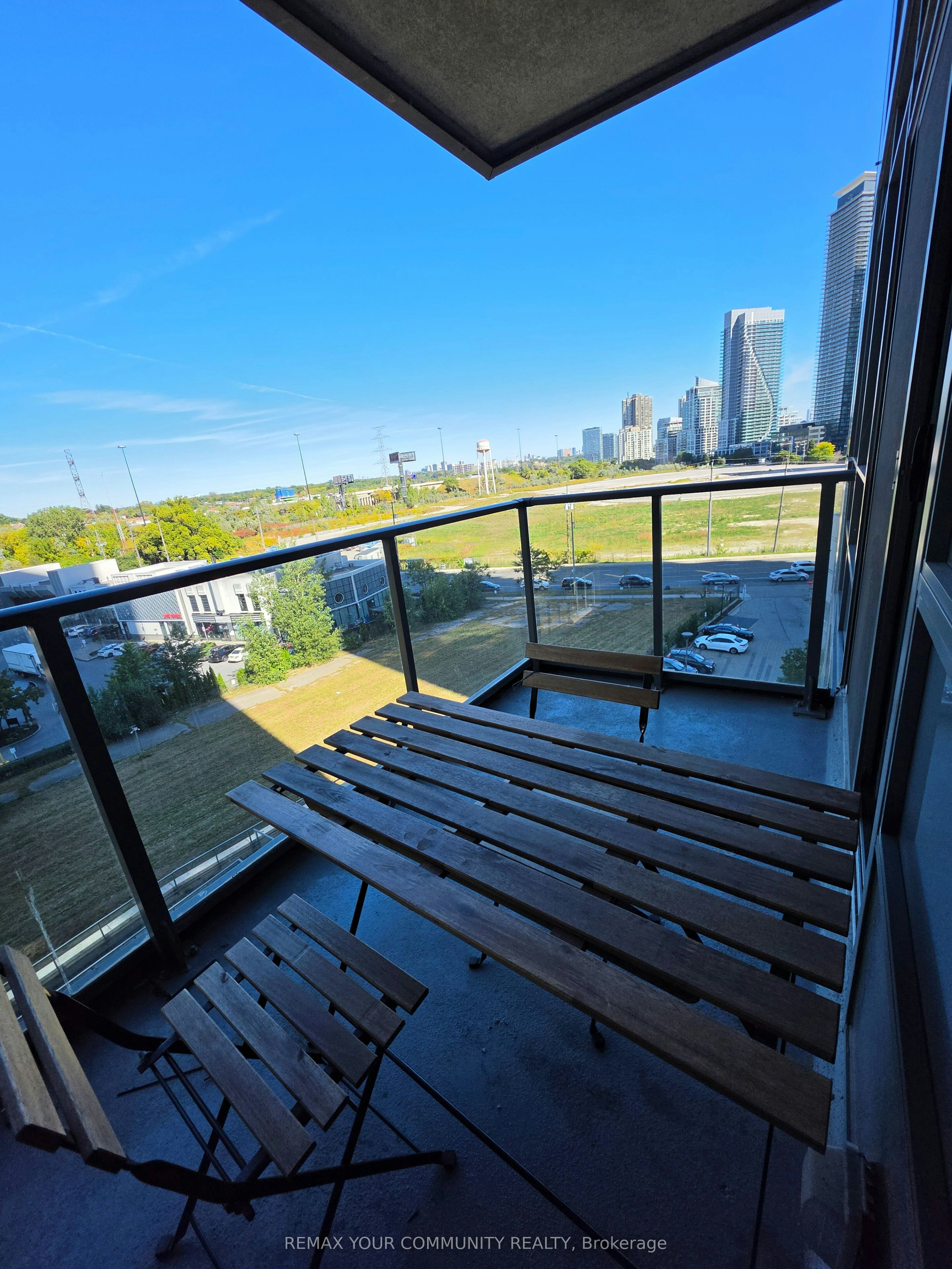 609-36 Park Lawn Road, Toronto, ON, M8V 0E5 - 17