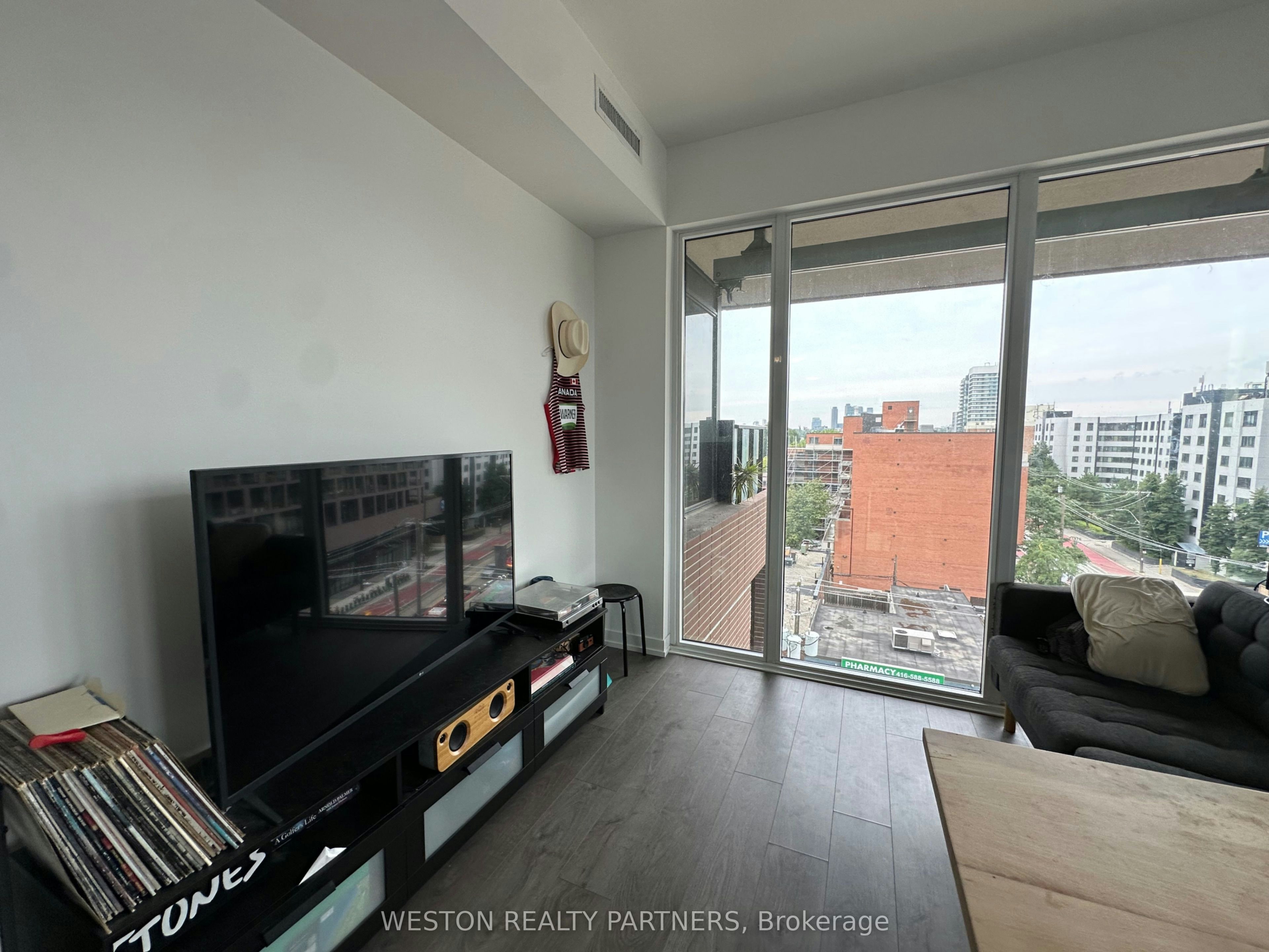 523-270 Dufferin Street, Toronto, ON, M6K 1Z6 - 15