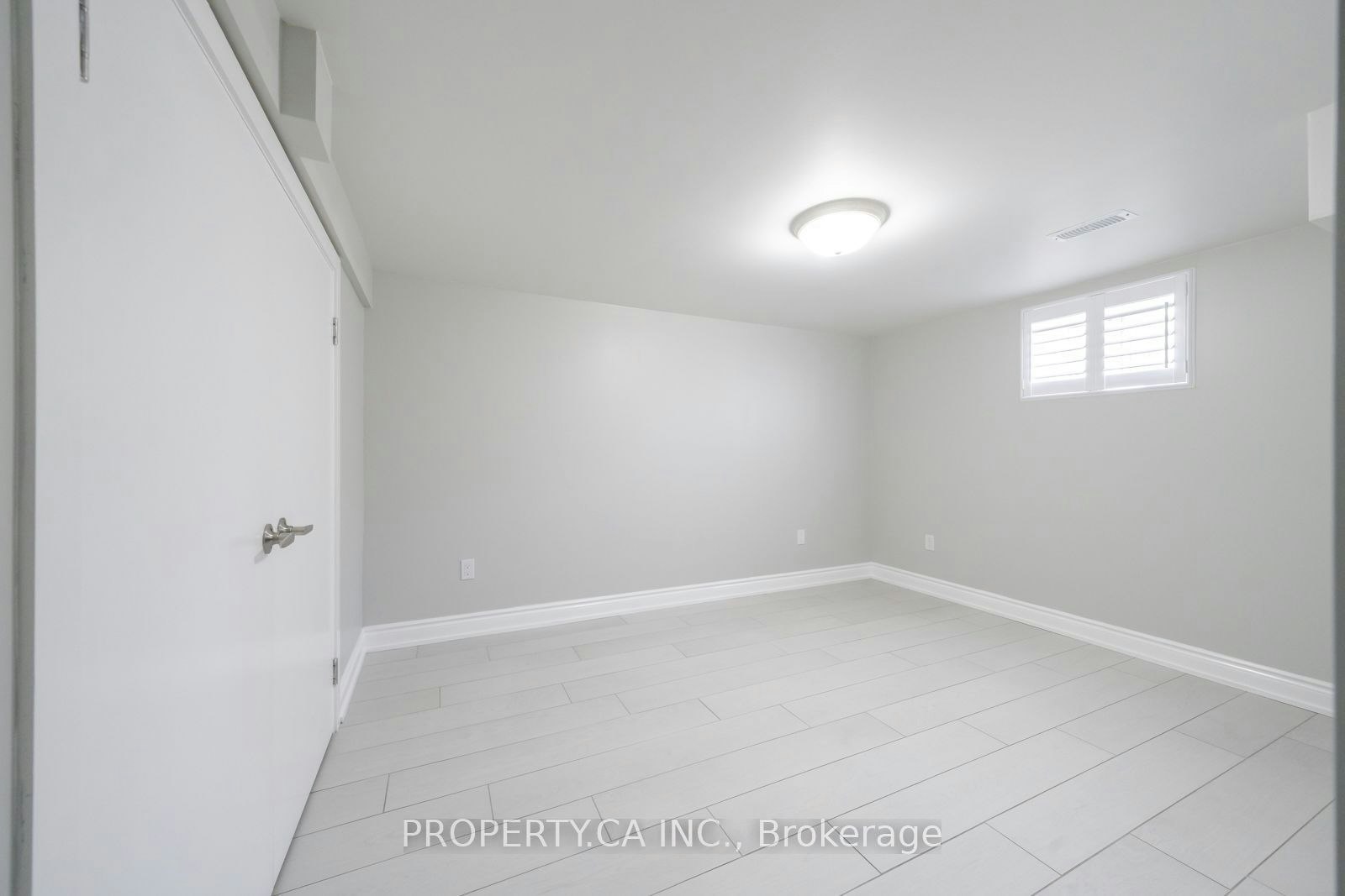 Bsmt-14 Alladin Avenue, Toronto, ON, M6L 1S5 - 10