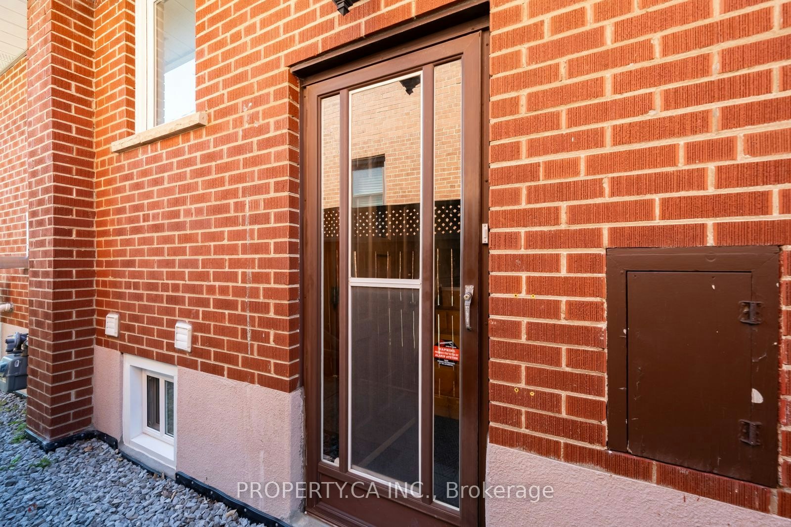 Bsmt-14 Alladin Avenue, Toronto, ON, M6L 1S5 - 23