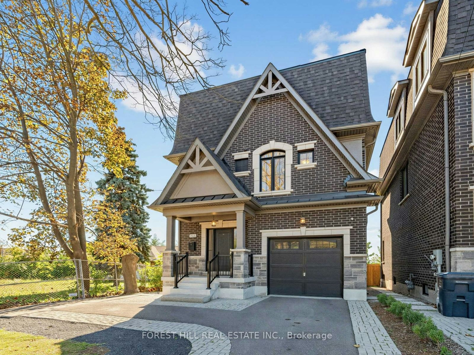 2996 Weston Road, Toronto, ON, M9M 2S7