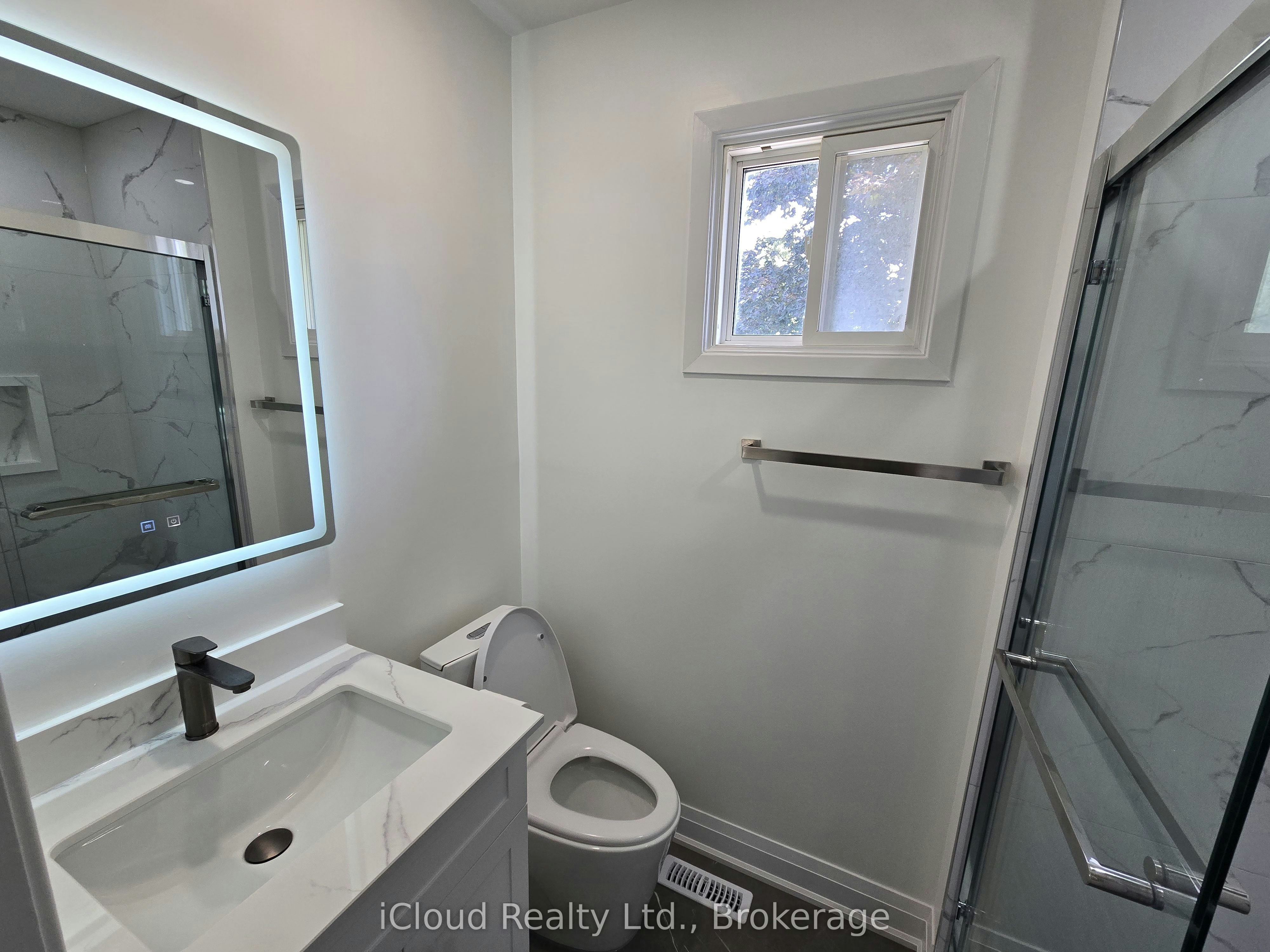 Upper-2636 Crystalburn Avenue, Mississauga, ON, L5B 2N8 - 6