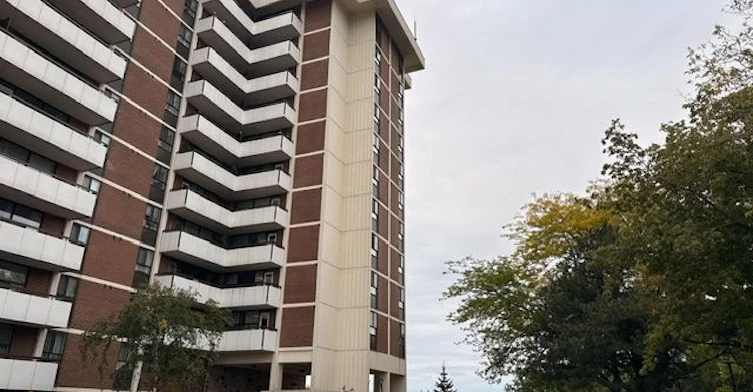 1411-541 Blackthorn Avenue, Toronto, ON, M6M 5A6 - 2