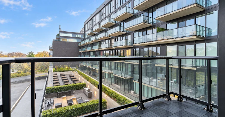 426-7 Smith Crescent, Toronto, ON, M8Z 0G3 - 24
