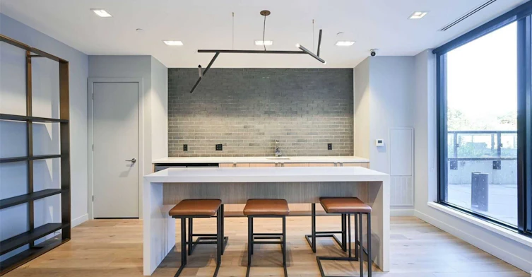 426-7 Smith Crescent, Toronto, ON, M8Z 0G3 - 29