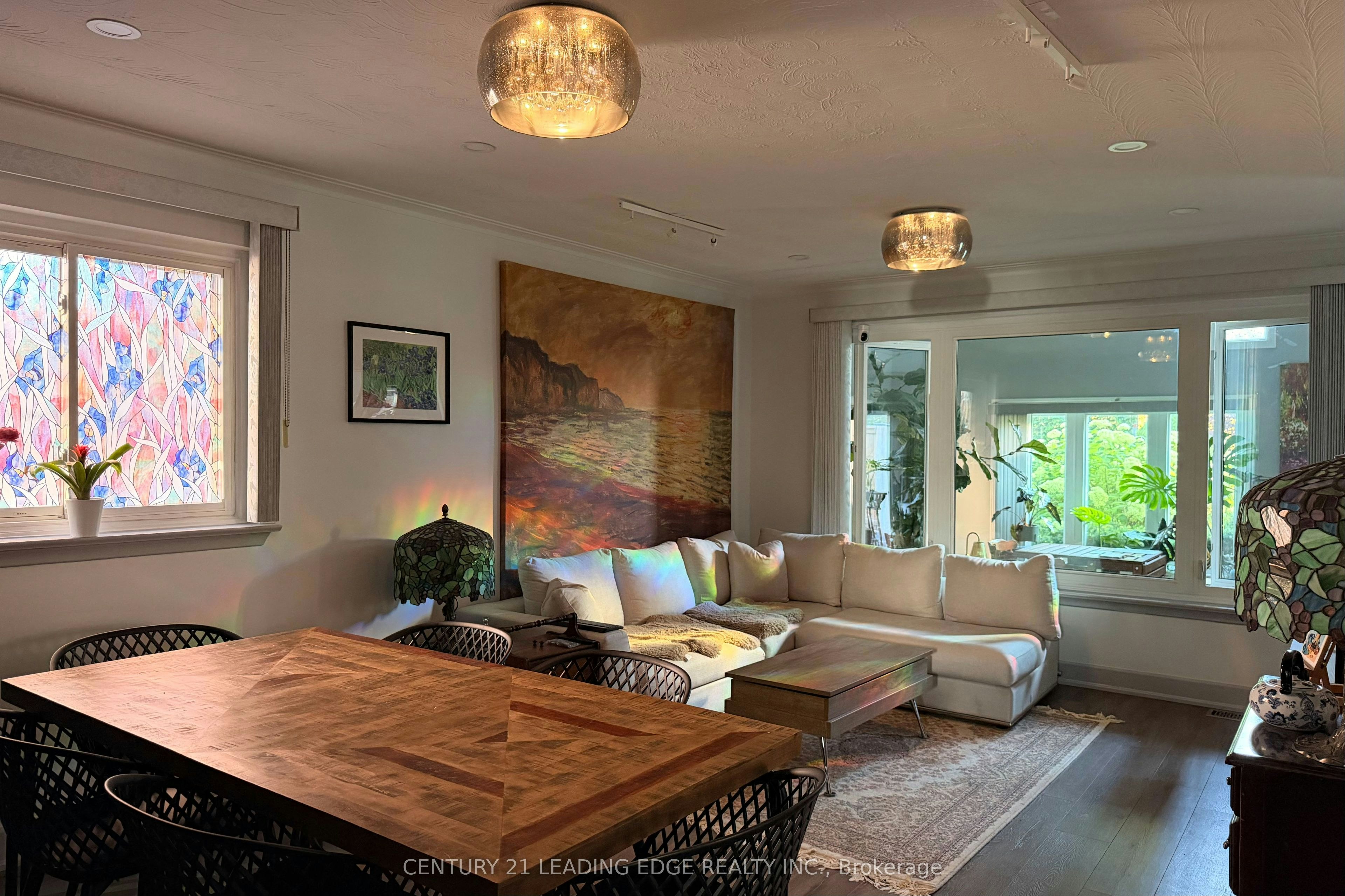 22 Highbury Road, Toronto, ON, M9M 2J7 - 7