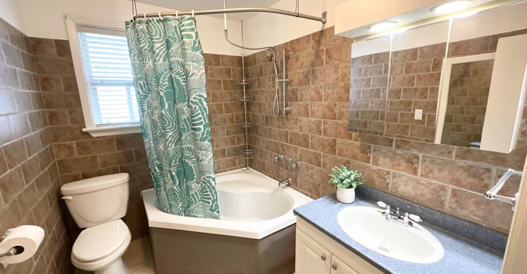 130 Yorkview Drive, Toronto, ON, M8Z 2G4 - 19