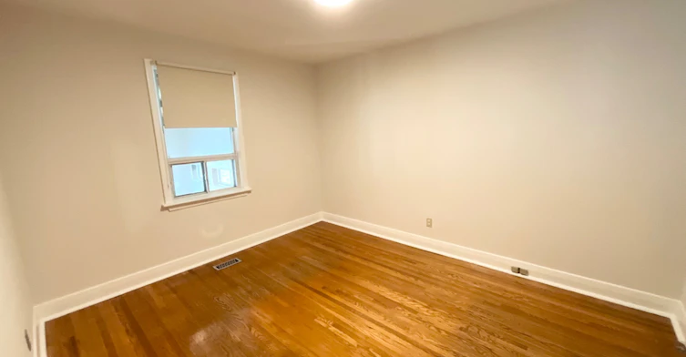 130 Yorkview Drive, Toronto, ON, M8Z 2G4 - 15