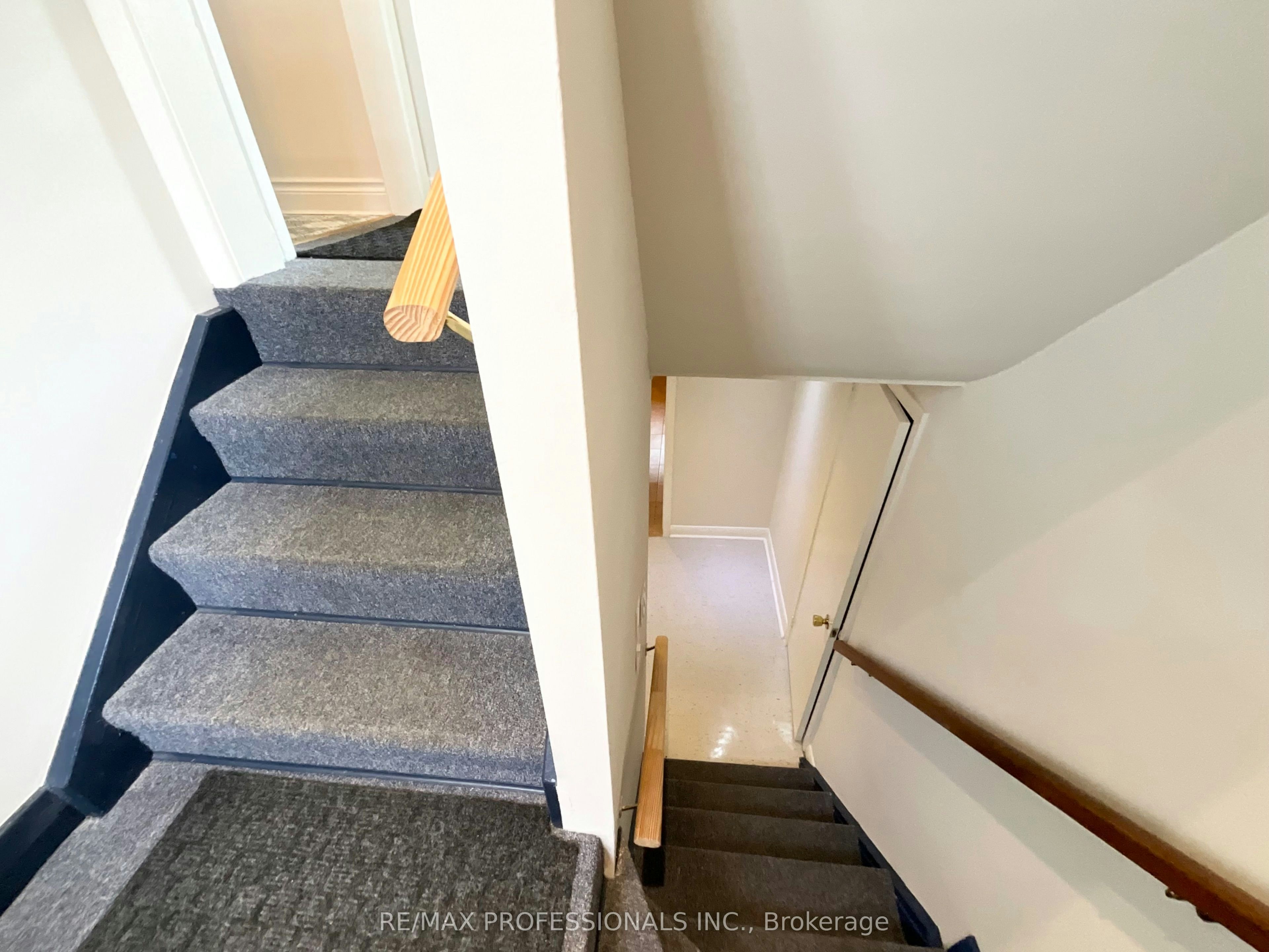 130 Yorkview Drive, Toronto, ON, M8Z 2G4 - 21