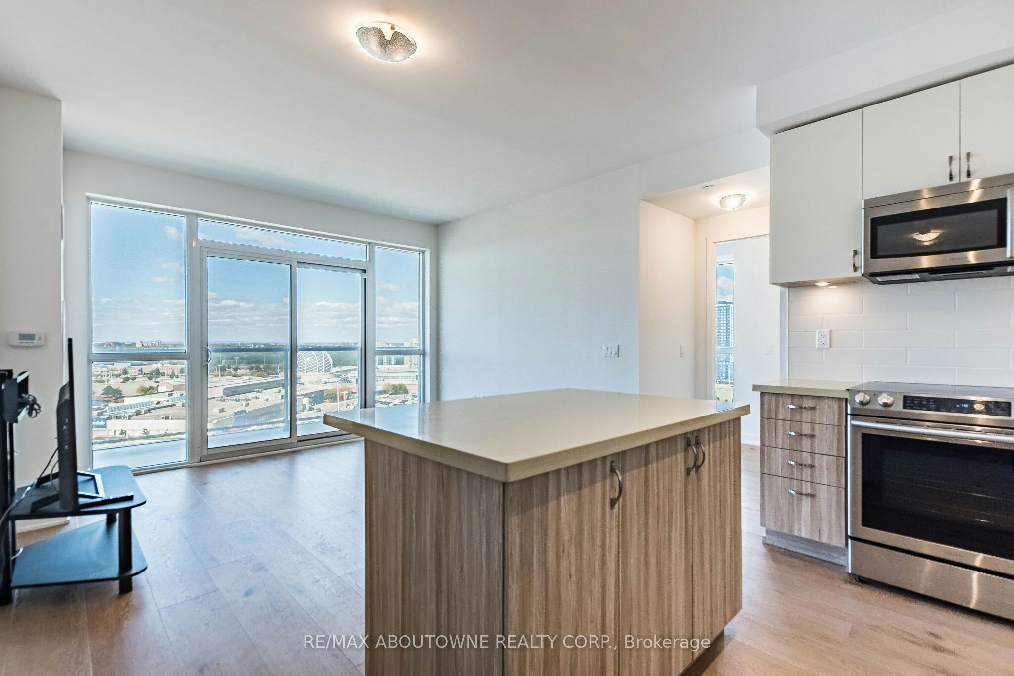 1202-4677 Glen Erin Drive, Mississauga, ON, L5M 2E3 - 18