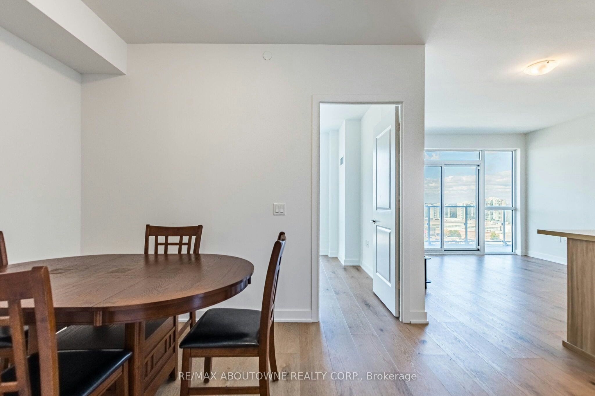 1202-4677 Glen Erin Drive, Mississauga, ON, L5M 2E3 - 11