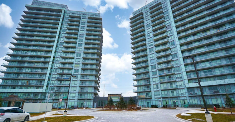 1202-4677 Glen Erin Drive, Mississauga, ON, L5M 2E3 - 2