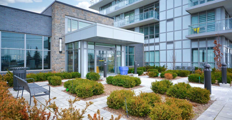 1202-4677 Glen Erin Drive, Mississauga, ON, L5M 2E3 - 3