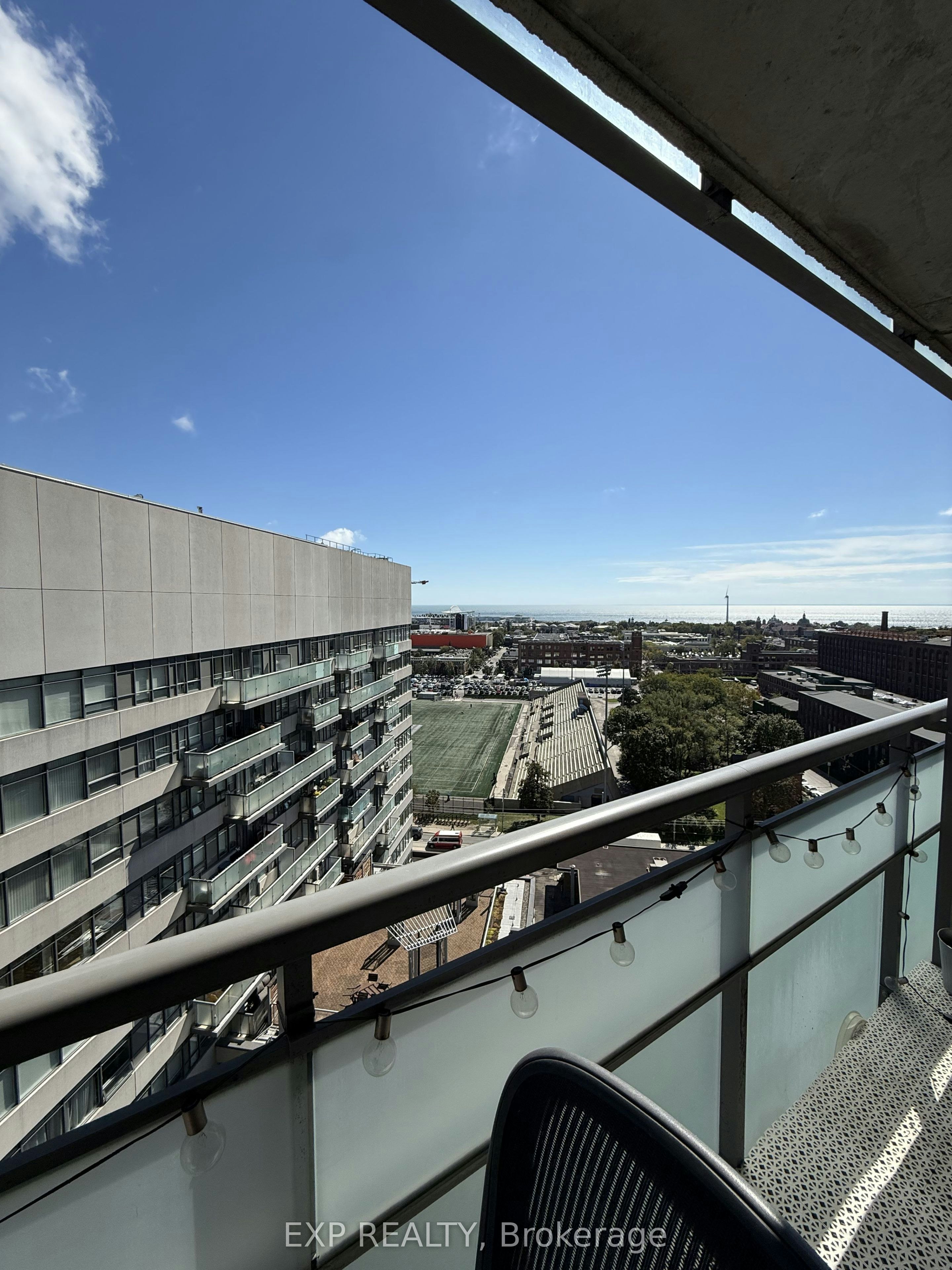 1502-38 Joe Shuster Way, Toronto, ON, M6K 0A5 - 11