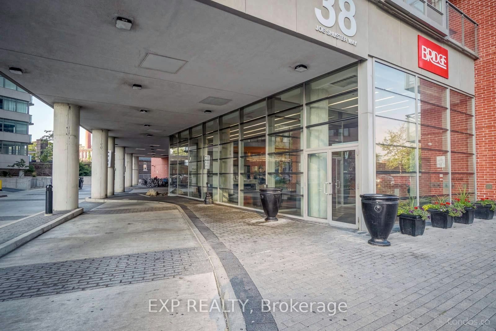 1502-38 Joe Shuster Way, Toronto, ON, M6K 0A5