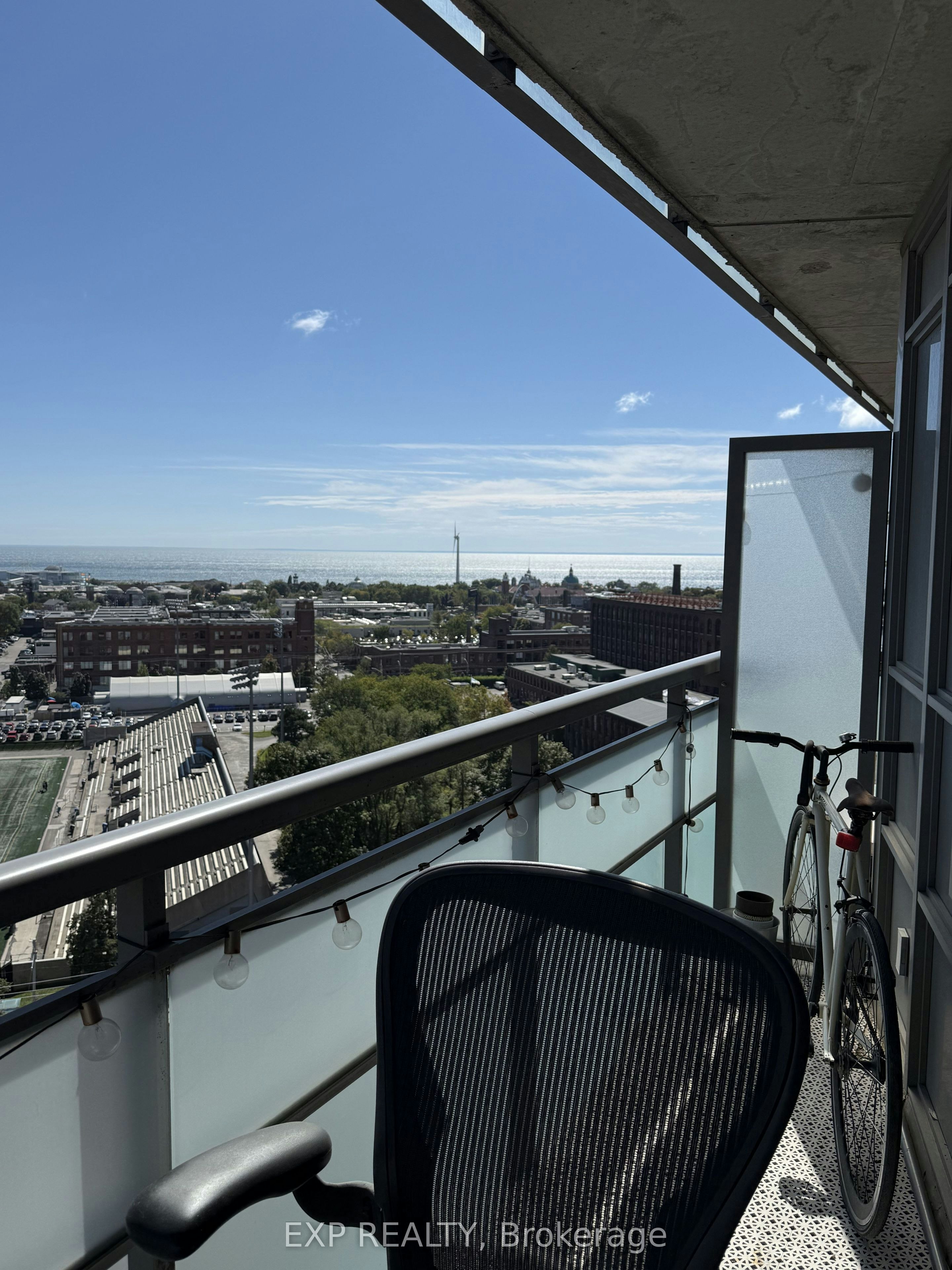 1502-38 Joe Shuster Way, Toronto, ON, M6K 0A5 - 13