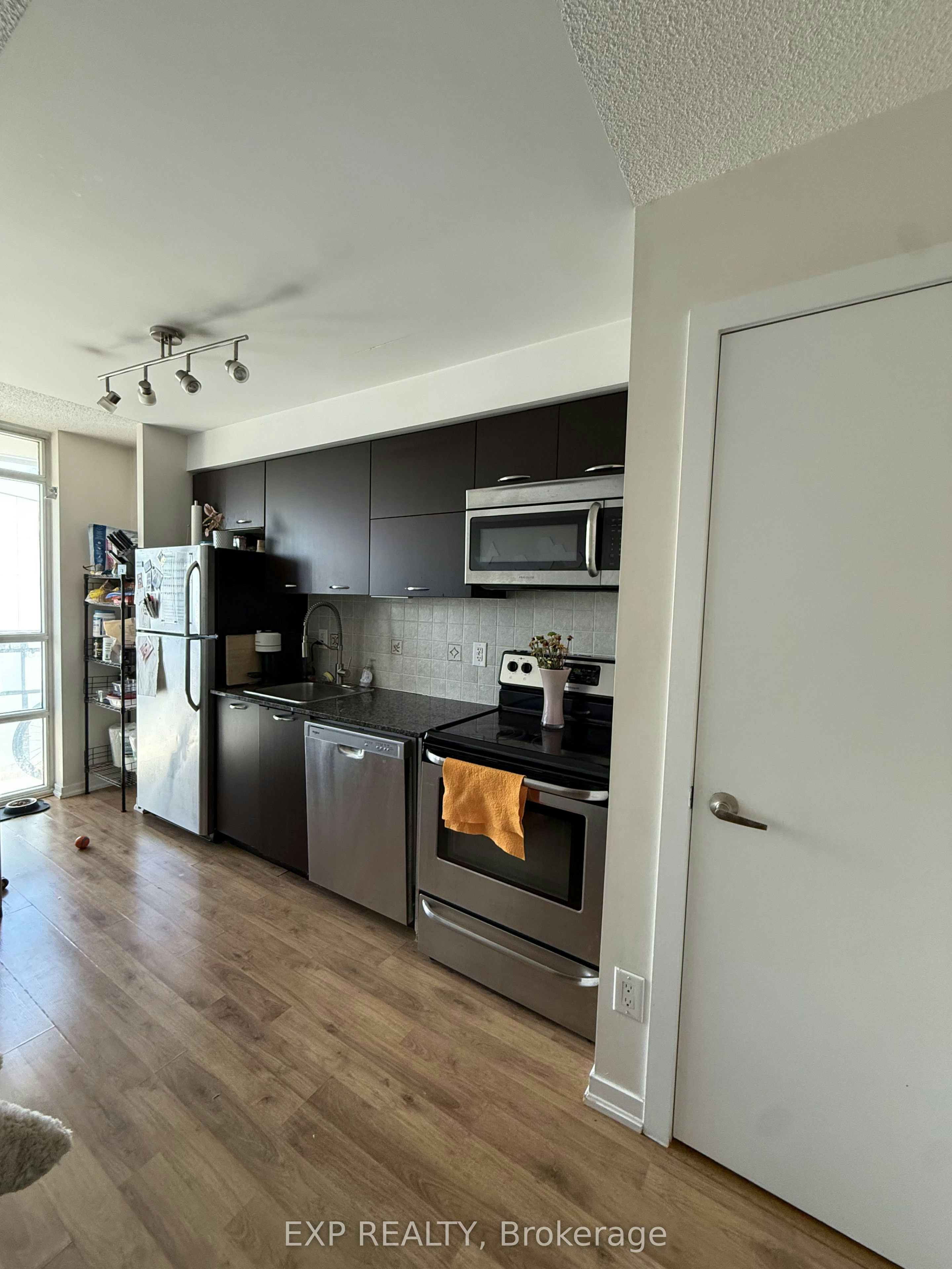 1502-38 Joe Shuster Way, Toronto, ON, M6K 0A5 - 8