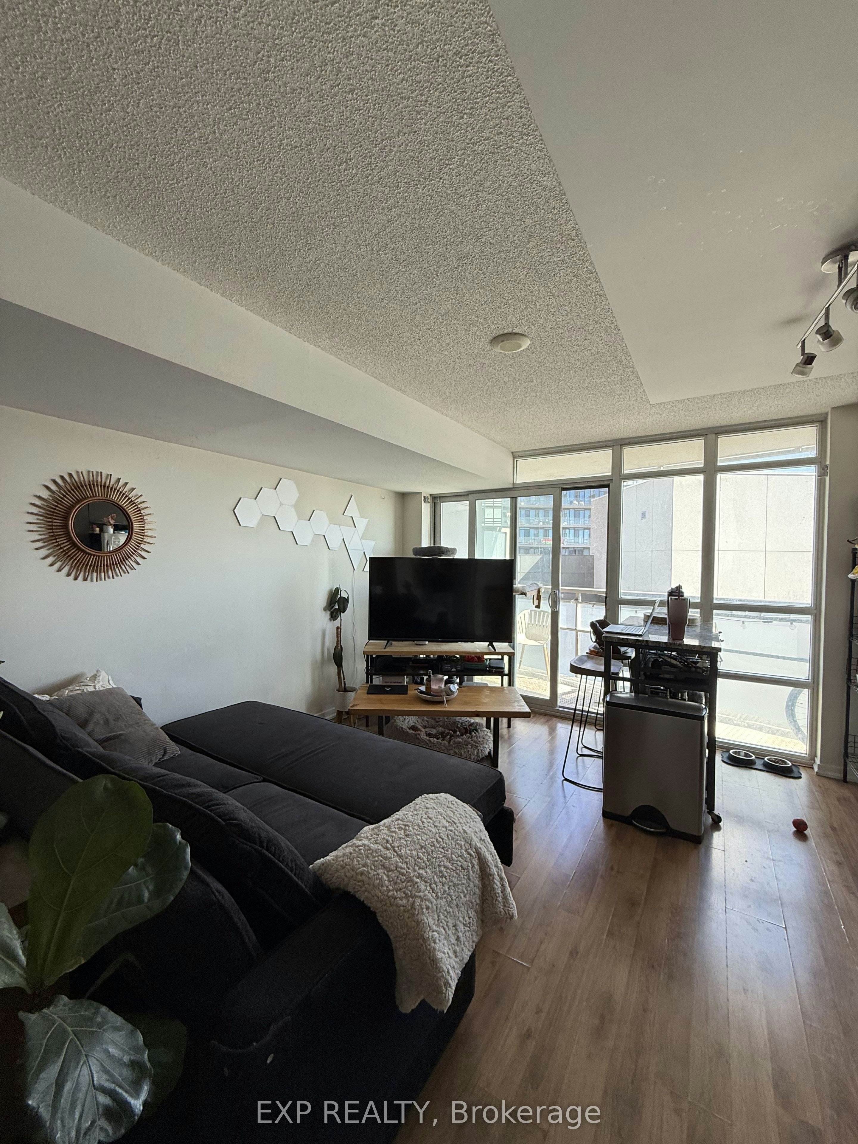 1502-38 Joe Shuster Way, Toronto, ON, M6K 0A5 - 10
