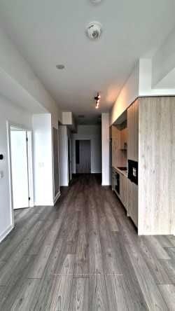 1104-1007 Queensway Avenue, Toronto, ON, M8Z 0H4 - 3