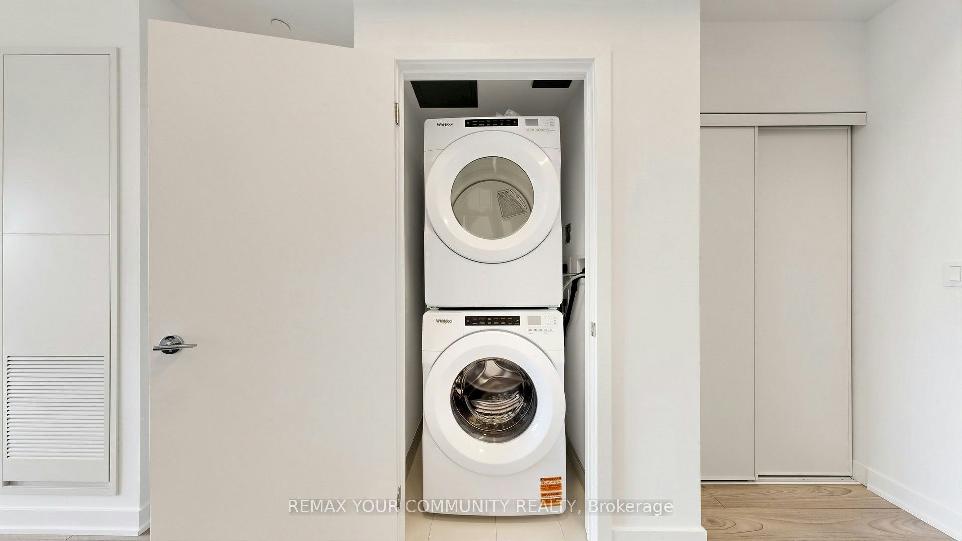 1104-1007 The Queensway Avenue, Toronto, ON, M8Z 0H4 - 17