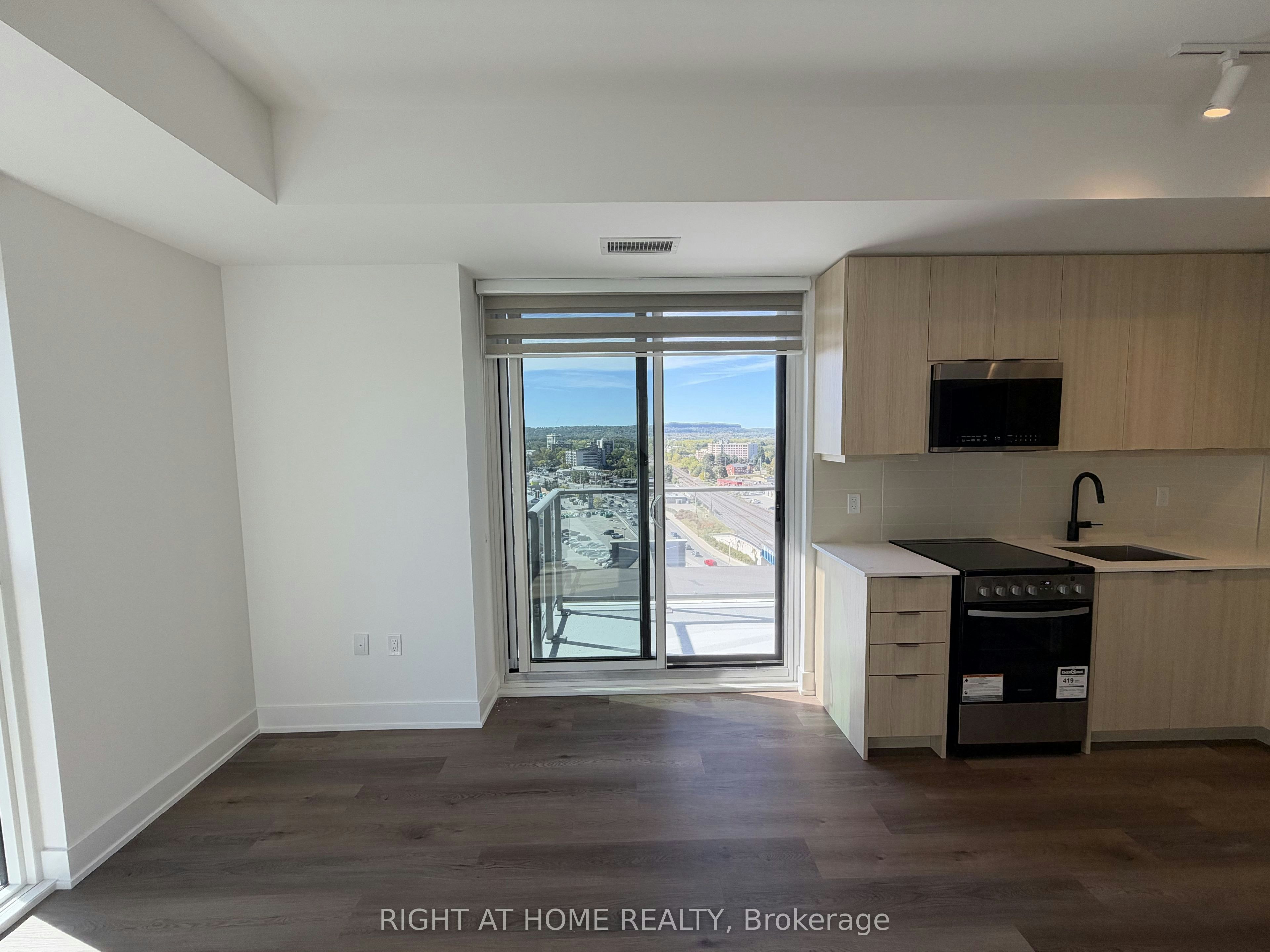 1209A-115 Nipissing Road, Milton, ON, L9T 1R3 - 25