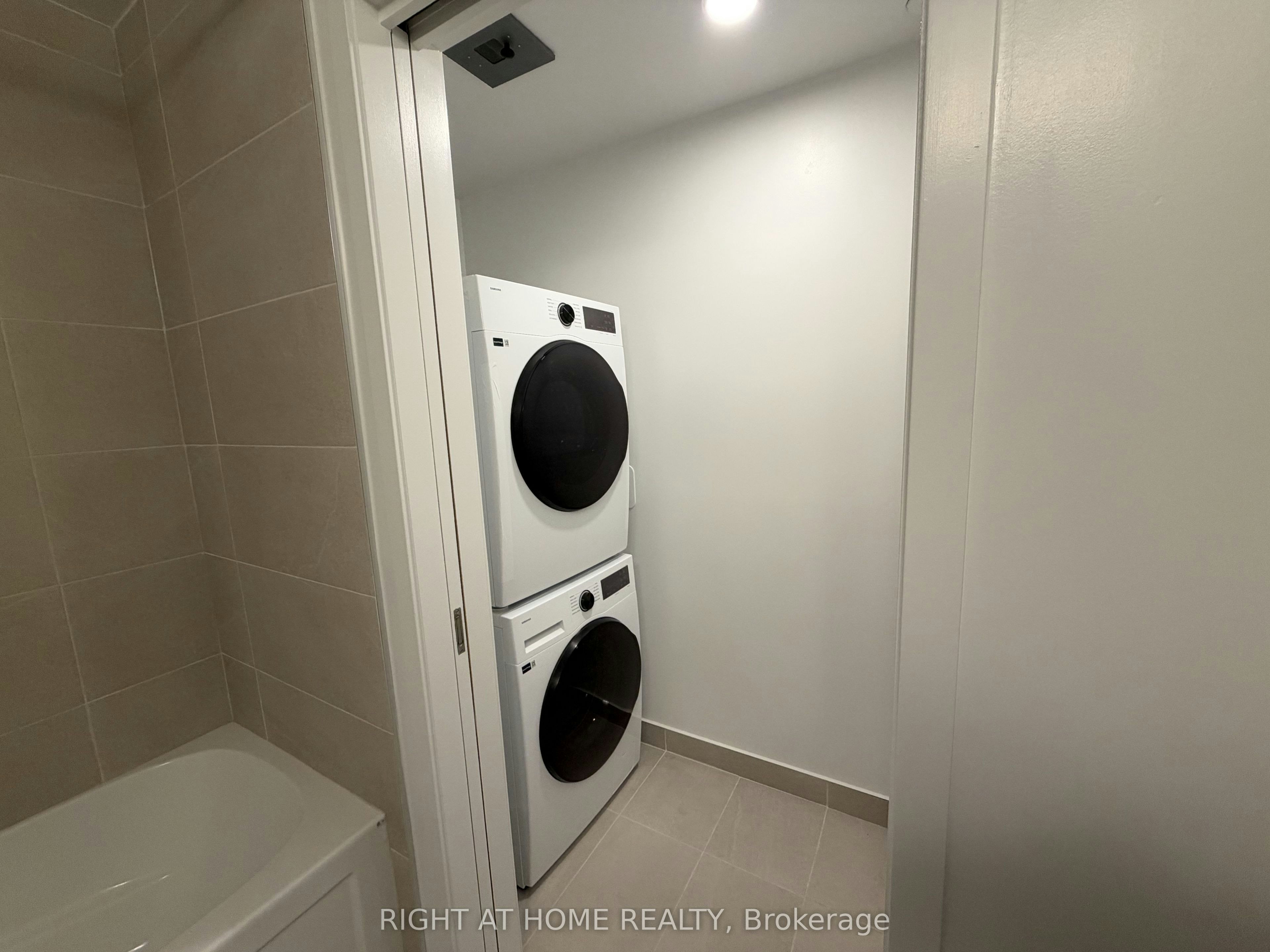 1209A-115 Nipissing Road, Milton, ON, L9T 1R3 - 6