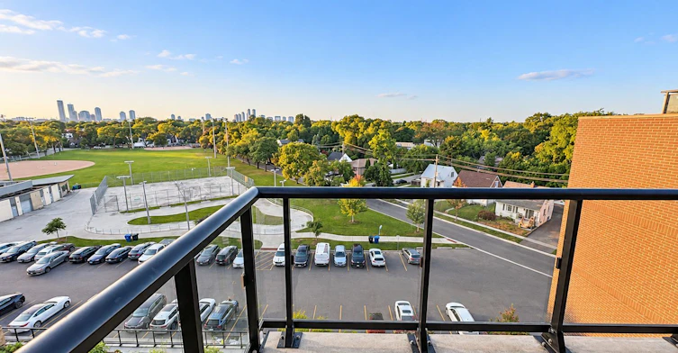 608-7 Smith Crescent, Toronto, ON, M8Z 0G3 - 13