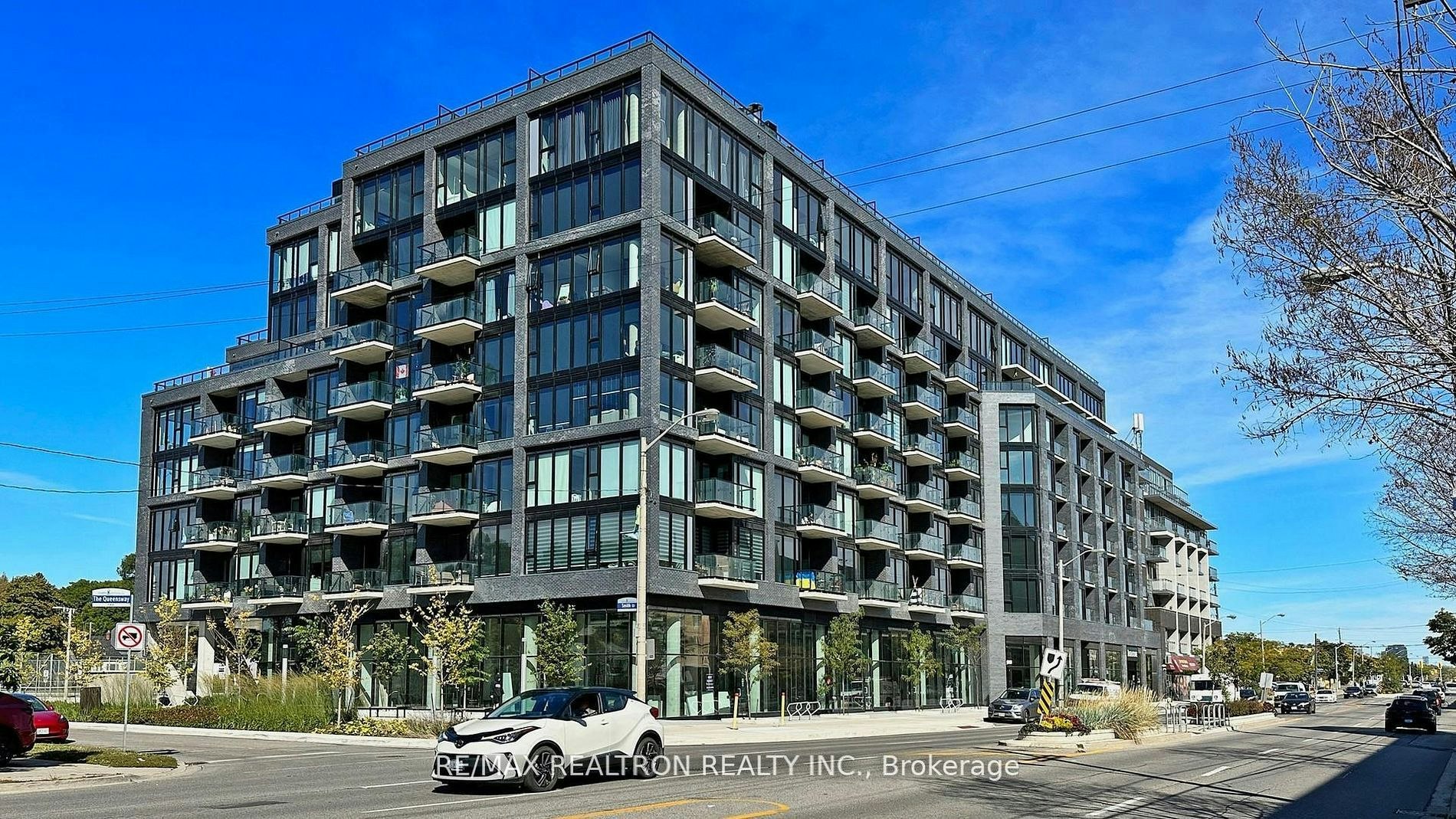 608-7 Smith Crescent, Toronto, ON, M8Z 0G3 - 2