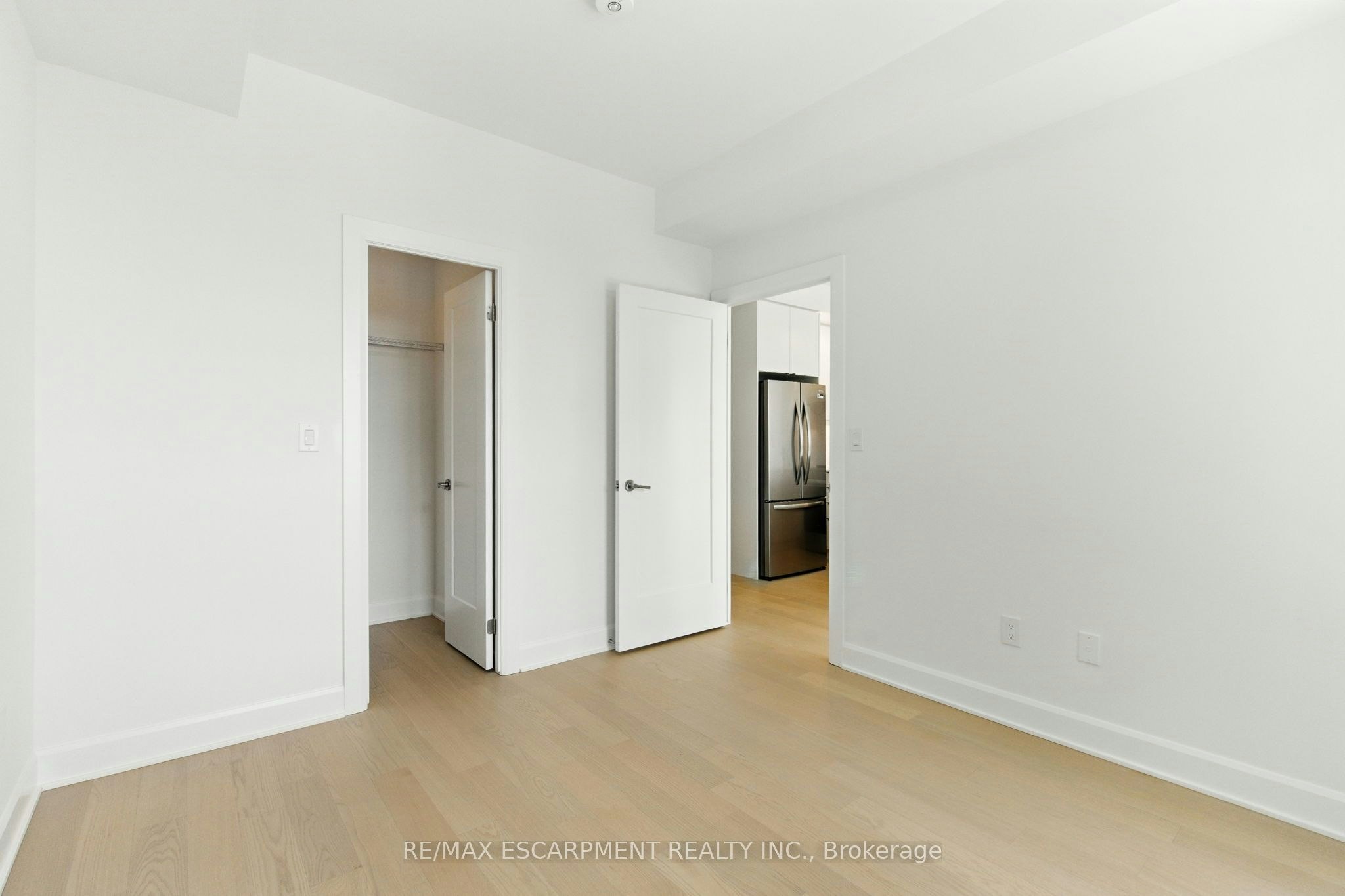 820-3240 William Coltson Avenue, Oakville, ON, L6H 8C8 - 19