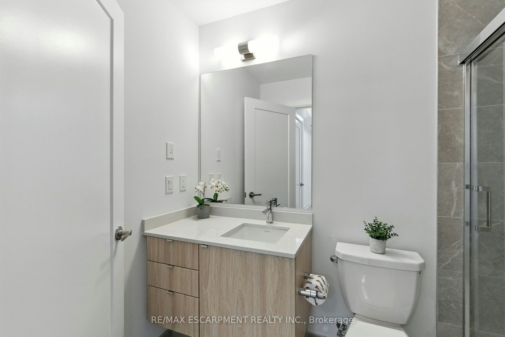820-3240 William Coltson Avenue, Oakville, ON, L6H 8C8 - 10