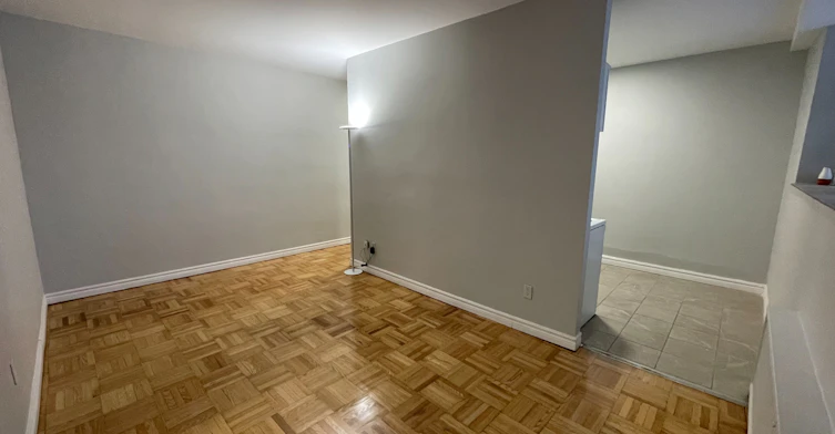 B12-33 Flamborough Drive, Toronto, ON, M6M 2R5 - 3