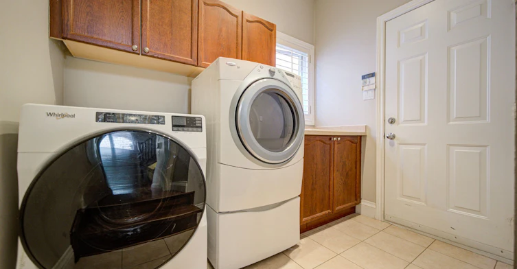 2435 Hertfordshire Way, Oakville, ON, L6H 7M8 - 6